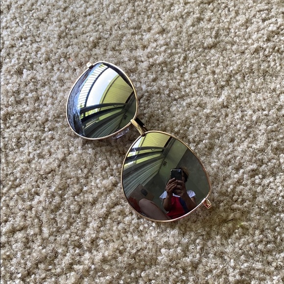 BOGO new silver mirrored oversized aviator